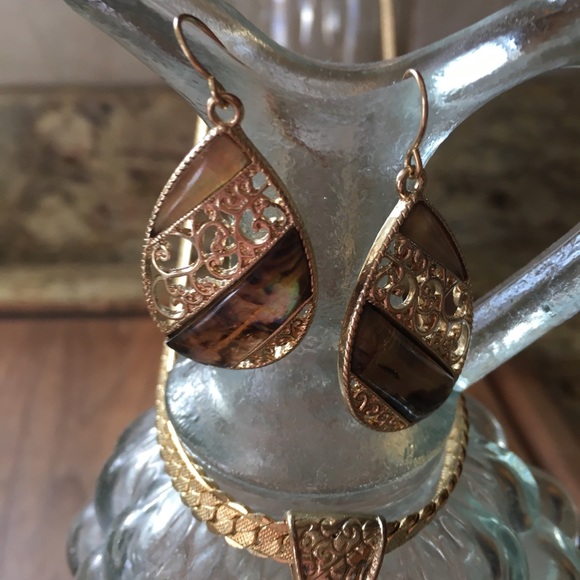 Vintage gold tone necklace with earrings - Picture 2 of 7